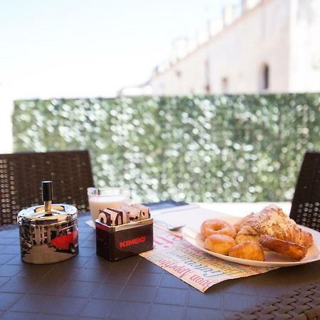 B&B Phoenix Napoli Eksteriør bilde